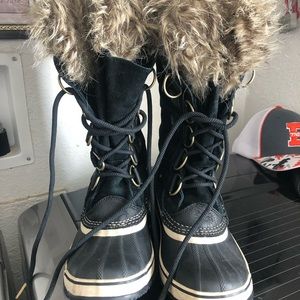 Women’s sorel boots